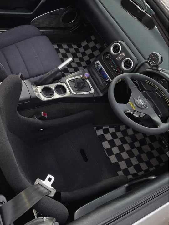 1992 Mazda NA MX-5 Miata - Image 10 of 14