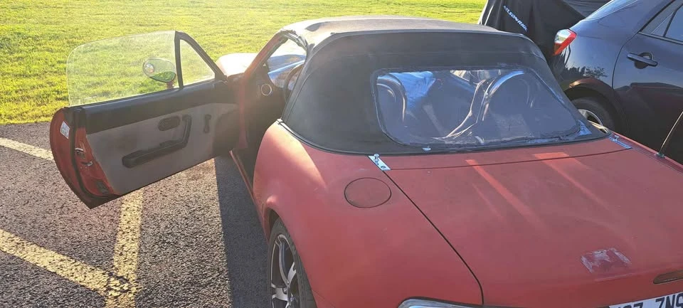 1992 Mazda NA MX-5 Miata - Image 3 of 7