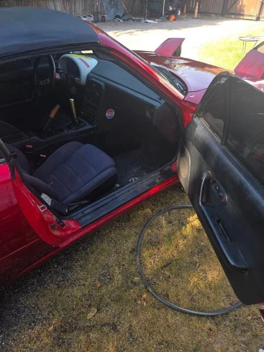 1992 Mazda NA MX-5 Miata - Image 5 of 8