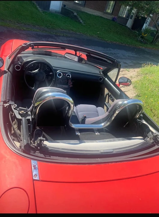 1992 Mazda NA MX-5 Miata - Image 2 of 3