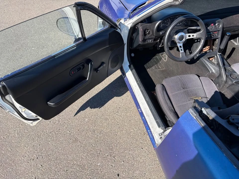 1992 Mazda NA MX-5 Miata - Image 5 of 8