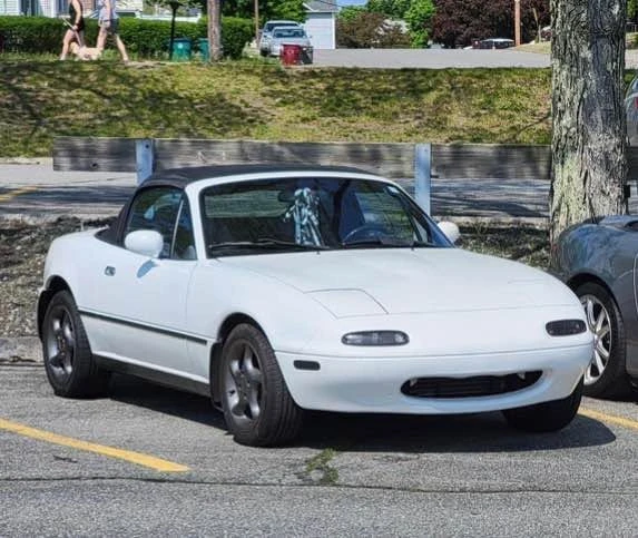 1992 Mazda NA MX-5 Miata - Image 3 of 6