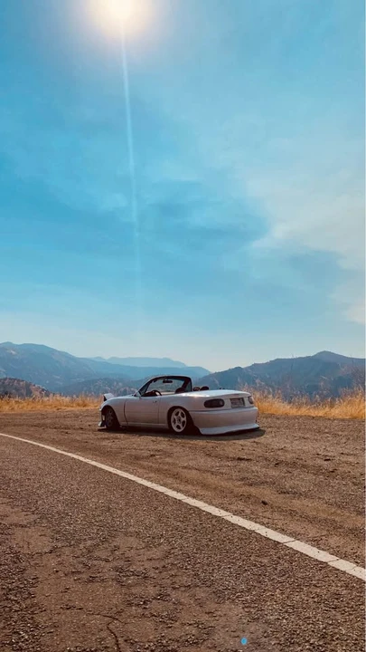 1992 Mazda NA MX-5 Miata - Image 4 of 5