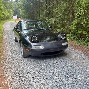 1992 Mazda MX-5 SE Convertible 2D