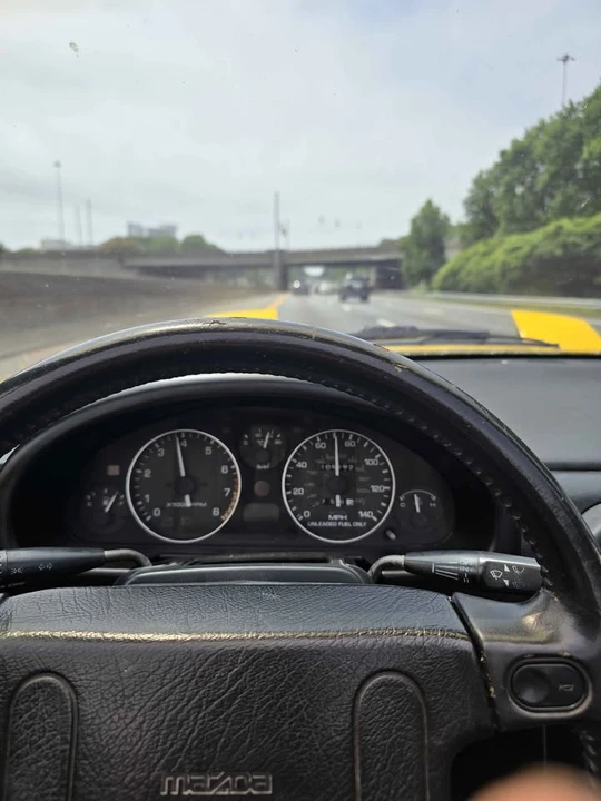 1992 Mazda NA MX-5 Miata - Image 10 of 13
