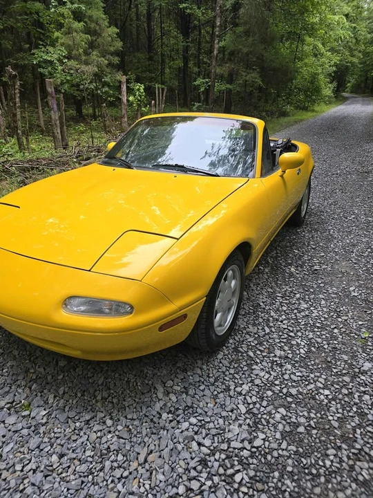 1992 Mazda NA MX-5 Miata - Image 2 of 13