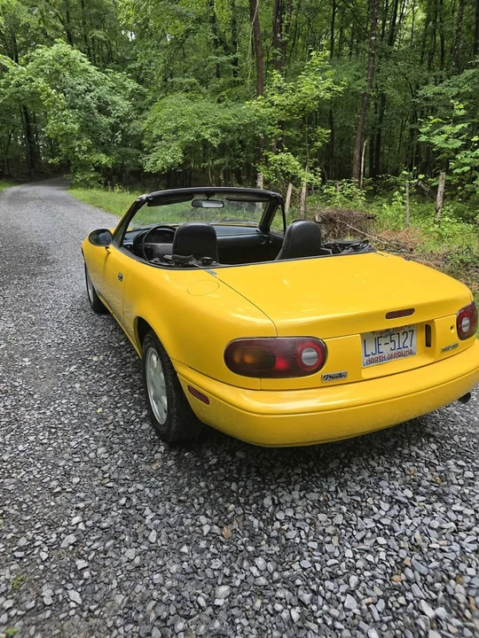 1992 Mazda NA MX-5 Miata - Image 4 of 13