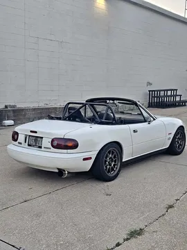 1992 Mazda MX-5 Sport Convertible 2D