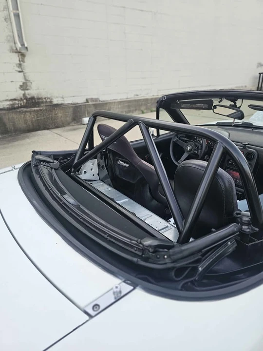 1992 Mazda NA MX-5 Miata - Image 18 of 20