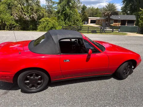1992 Mazda MX-5 Sport Convertible 2D