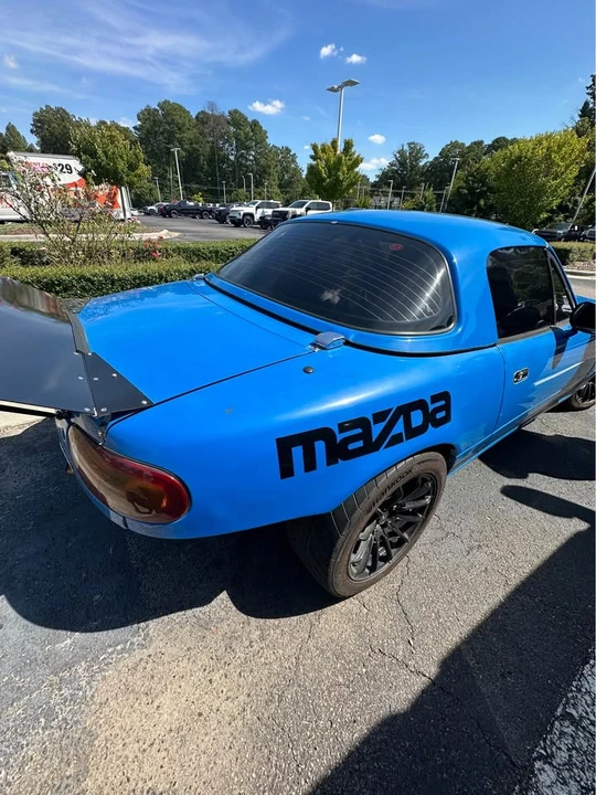 1992 Mazda NA MX-5 Miata - Image 3 of 11