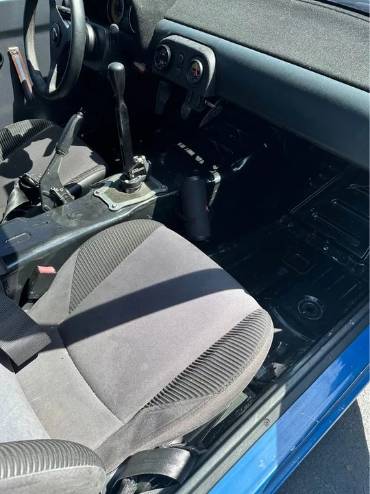 1992 Mazda NA MX-5 Miata - Image 6 of 11