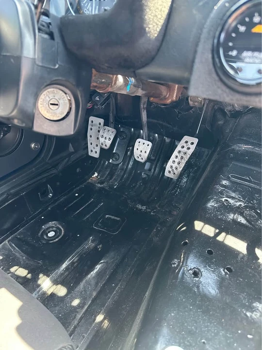 1992 Mazda NA MX-5 Miata - Image 9 of 11