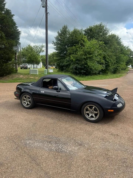 1992 Mazda NA MX-5 Miata - Image 4 of 15
