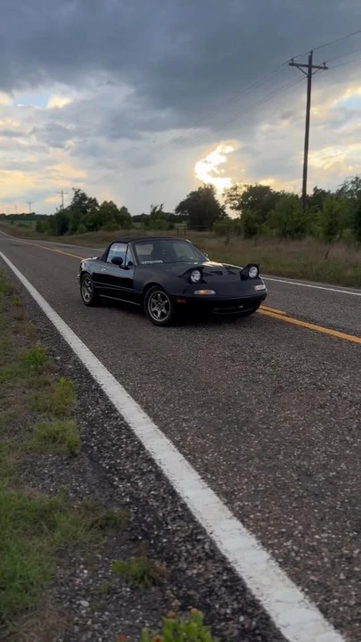 1992 Mazda NA MX-5 Miata - Image 15 of 15