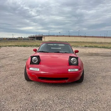 1992 Mazda MX-5 Touring Convertible 2D