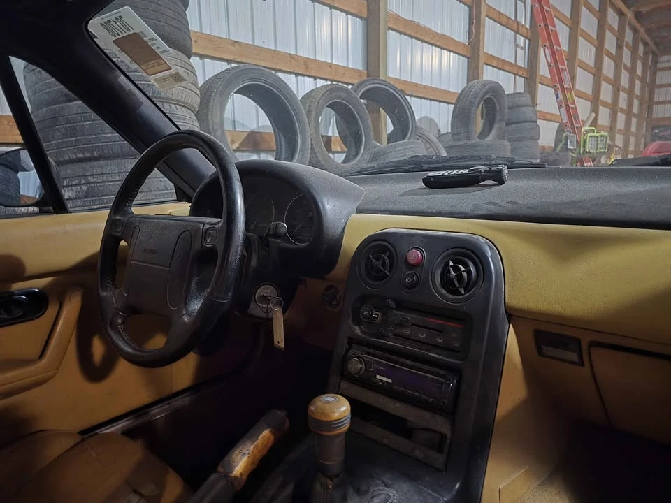 1992 Mazda NA MX-5 Miata - Image 7 of 7