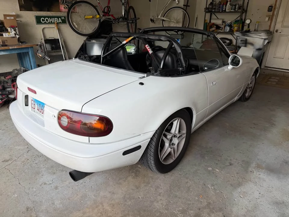 1992 Mazda NA MX-5 Miata - Image 5 of 13