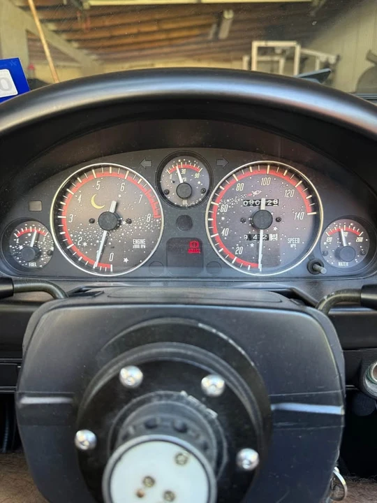 1992 Mazda NA MX-5 Miata - Image 4 of 8