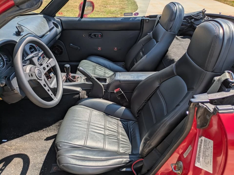 1992 Mazda NA MX-5 Miata - Image 3 of 3