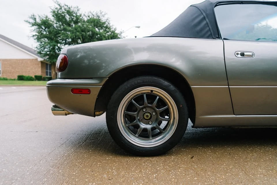 1992 Mazda NA MX-5 Miata - Image 11 of 19