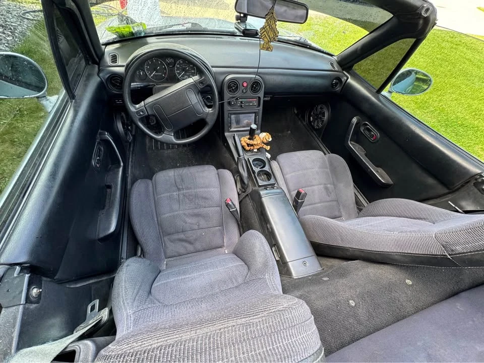 1992 Mazda NA MX-5 Miata - Image 2 of 8