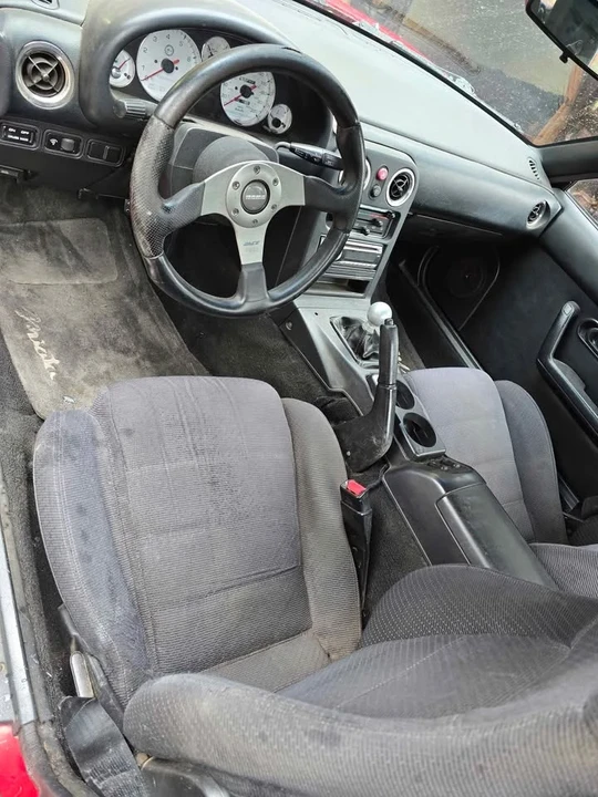 1992 Mazda NA MX-5 Miata - Image 6 of 7