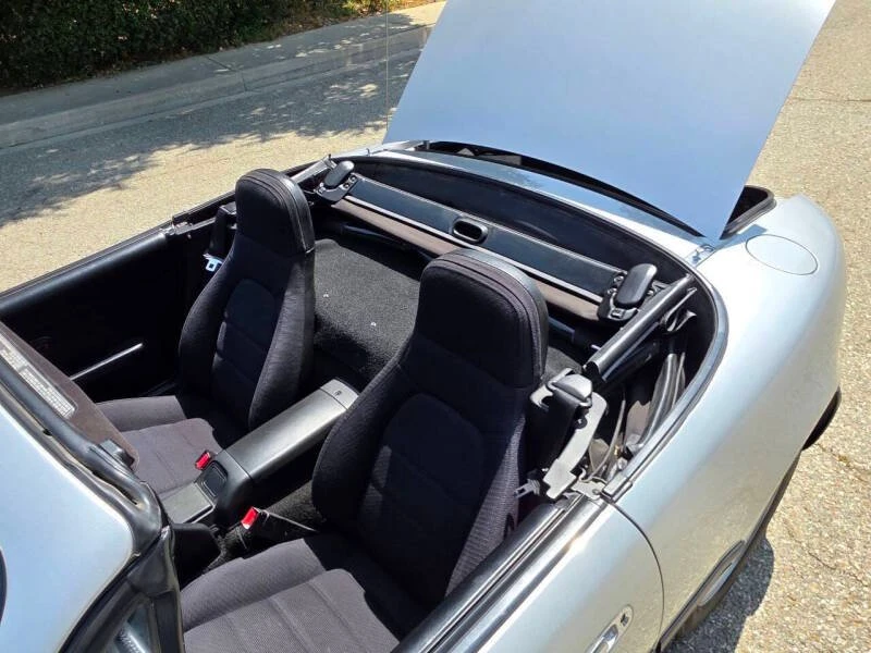 1992 Mazda NA MX-5 Miata - Image 15 of 16