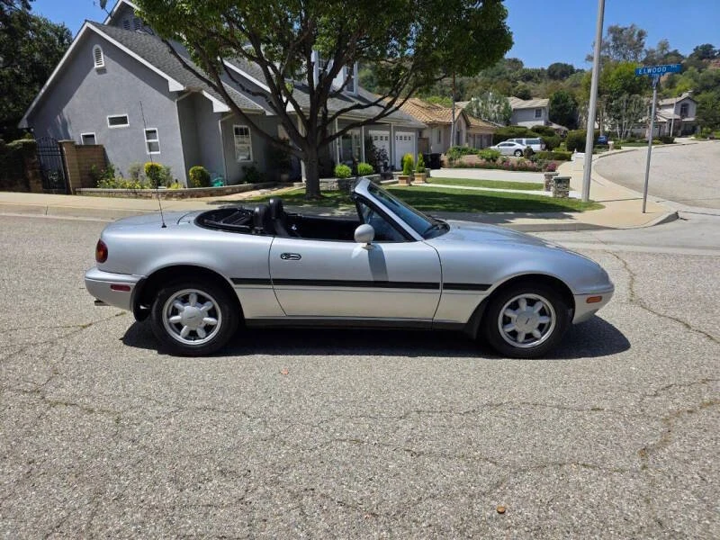 1992 Mazda NA MX-5 Miata - Image 4 of 16