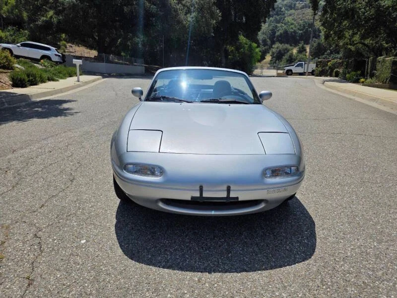 1992 Mazda NA MX-5 Miata - Image 5 of 16