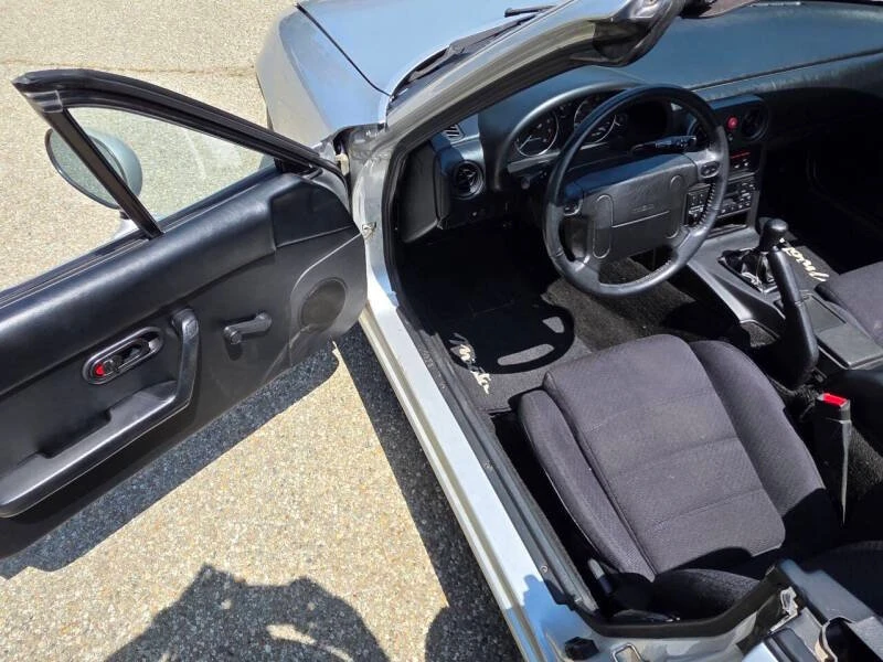 1992 Mazda NA MX-5 Miata - Image 13 of 16