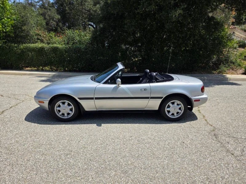 1992 Mazda NA MX-5 Miata - Image 10 of 16