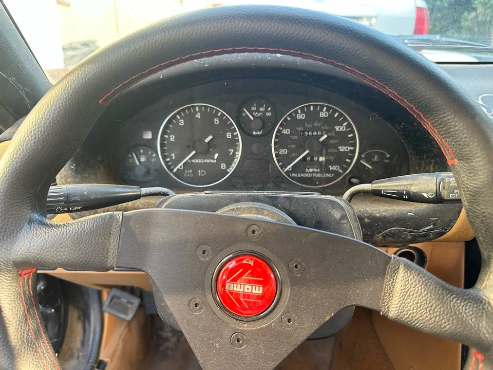 1992 Mazda NA MX-5 Miata - Image 11 of 16