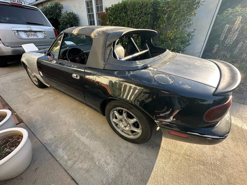 1992 Mazda NA MX-5 Miata - Image 4 of 16