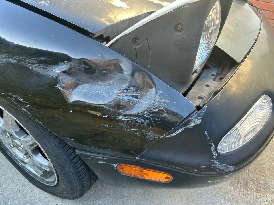 1992 Mazda NA MX-5 Miata - Image 9 of 16