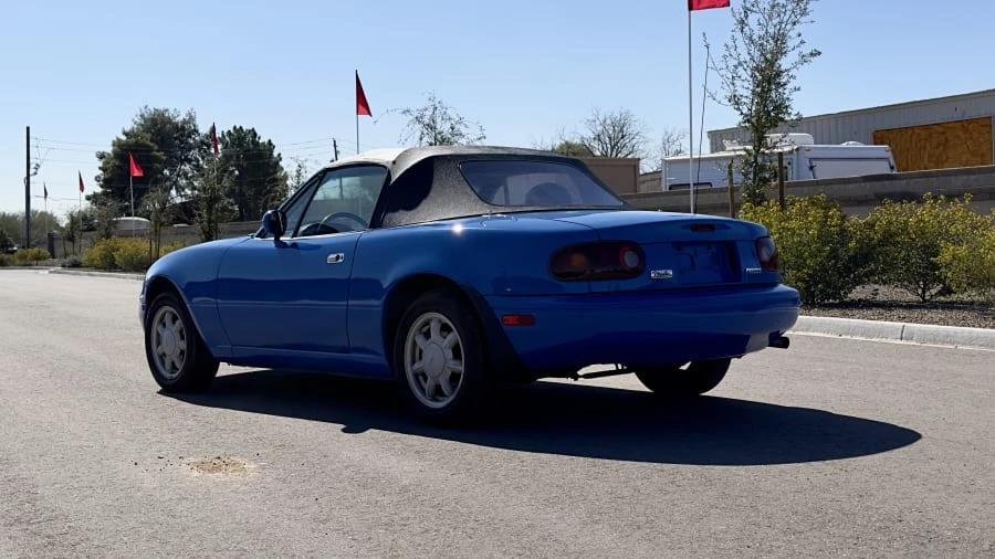 1992 Mazda NA MX-5 Miata - Image 4 of 8