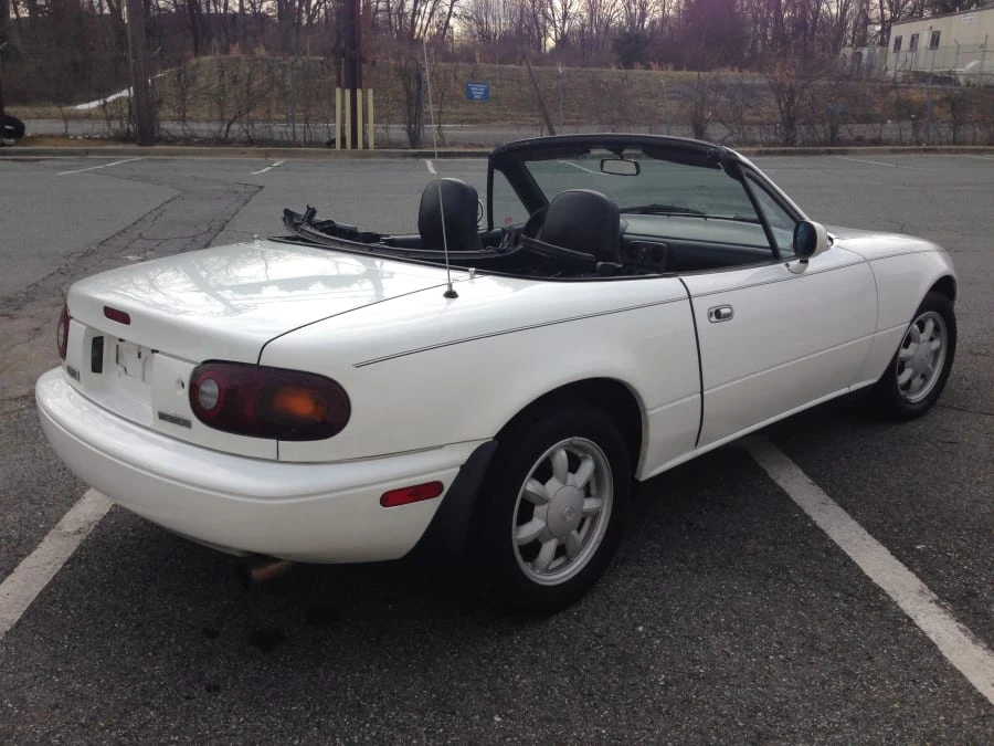 1992 Mazda NA MX-5 Miata - Image 2 of 8