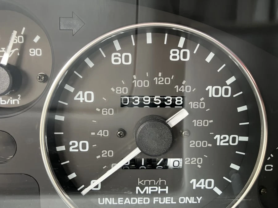1992 Mazda NA MX-5 Miata - Image 5 of 8
