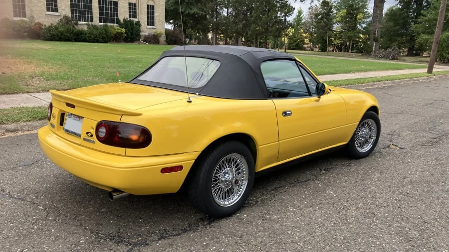 1992 Mazda NA MX-5 Miata - Image 3 of 6
