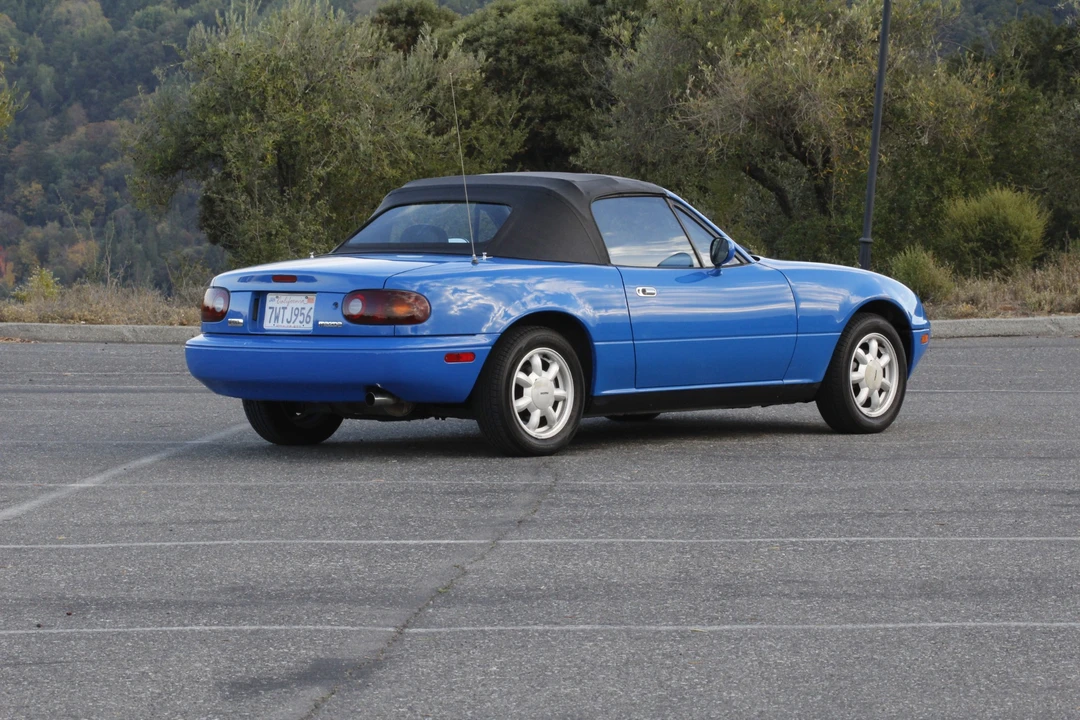 1992 Mazda NA MX-5 Miata - Image 4 of 31