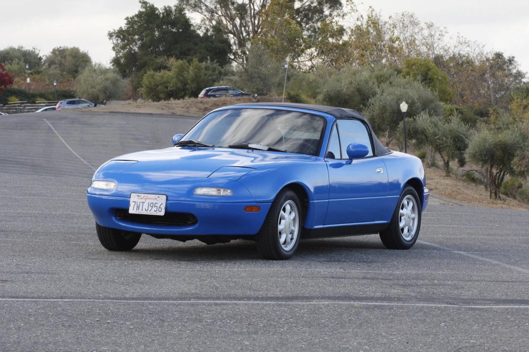 1992 Mazda NA MX-5 Miata - Image 11 of 31