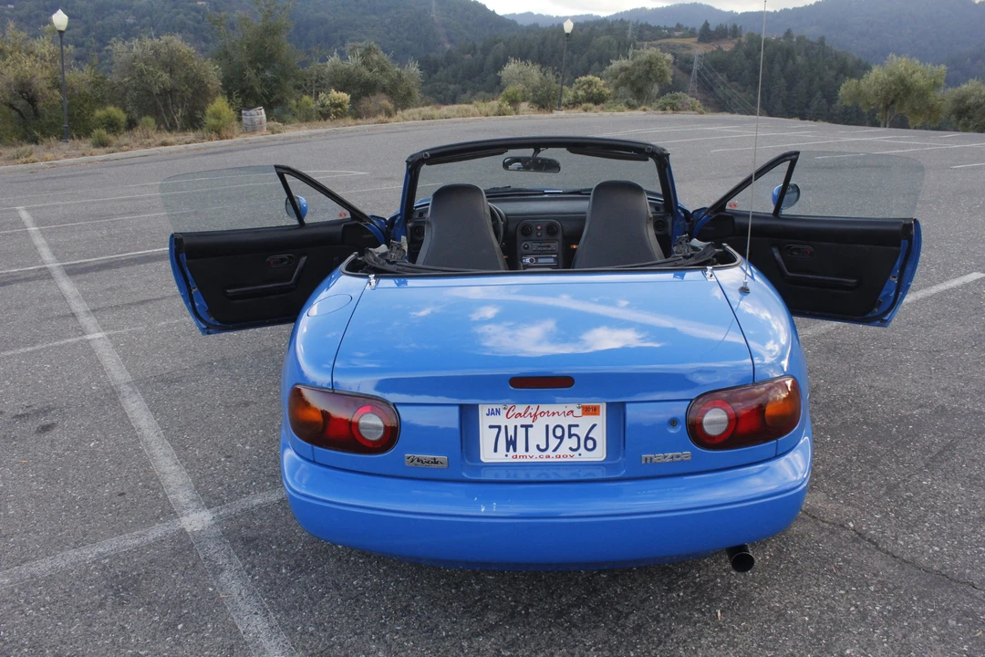 1992 Mazda NA MX-5 Miata - Image 24 of 31