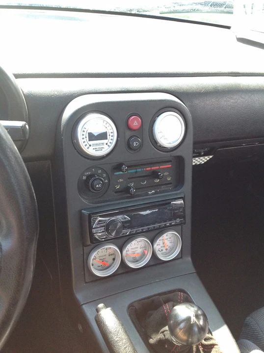 1992 Mazda NA MX-5 Miata - Image 25 of 31
