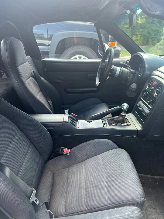 1992 Mazda NA MX-5 Miata - Image 5 of 13