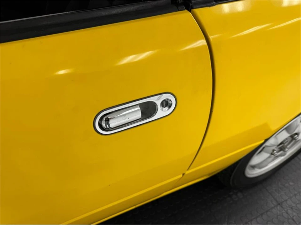 1992 Mazda NA MX-5 Miata - Image 19 of 31