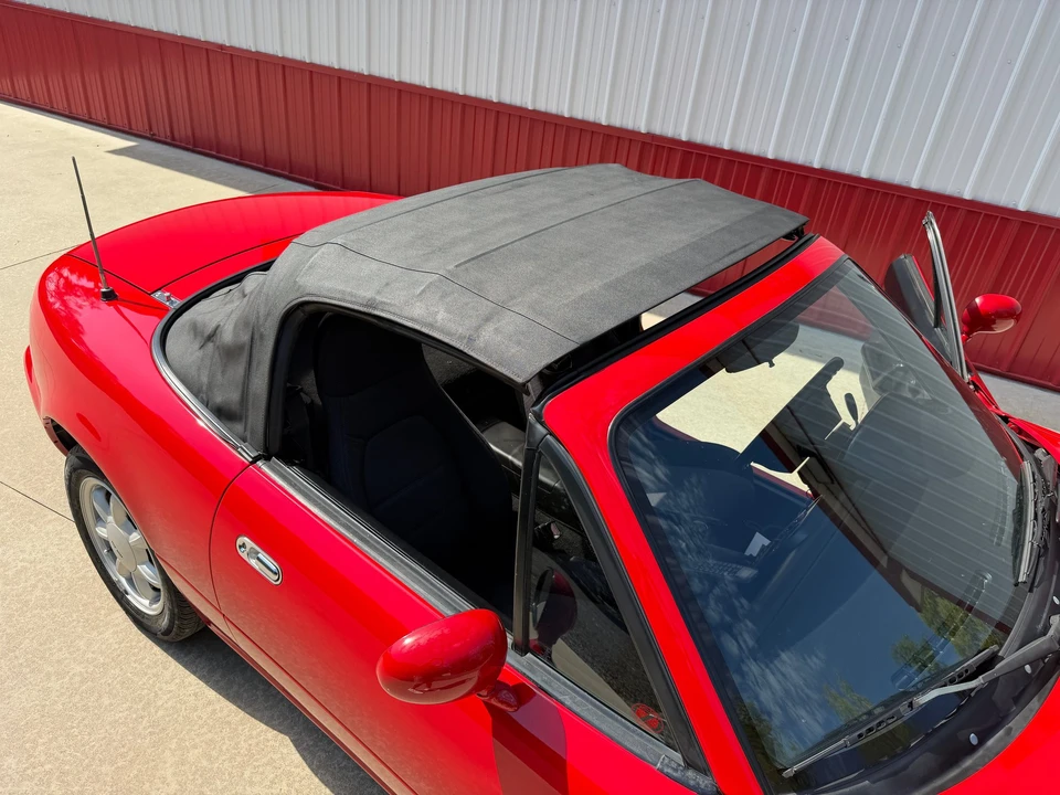 1992 Mazda NA MX-5 Miata - Image 30 of 31