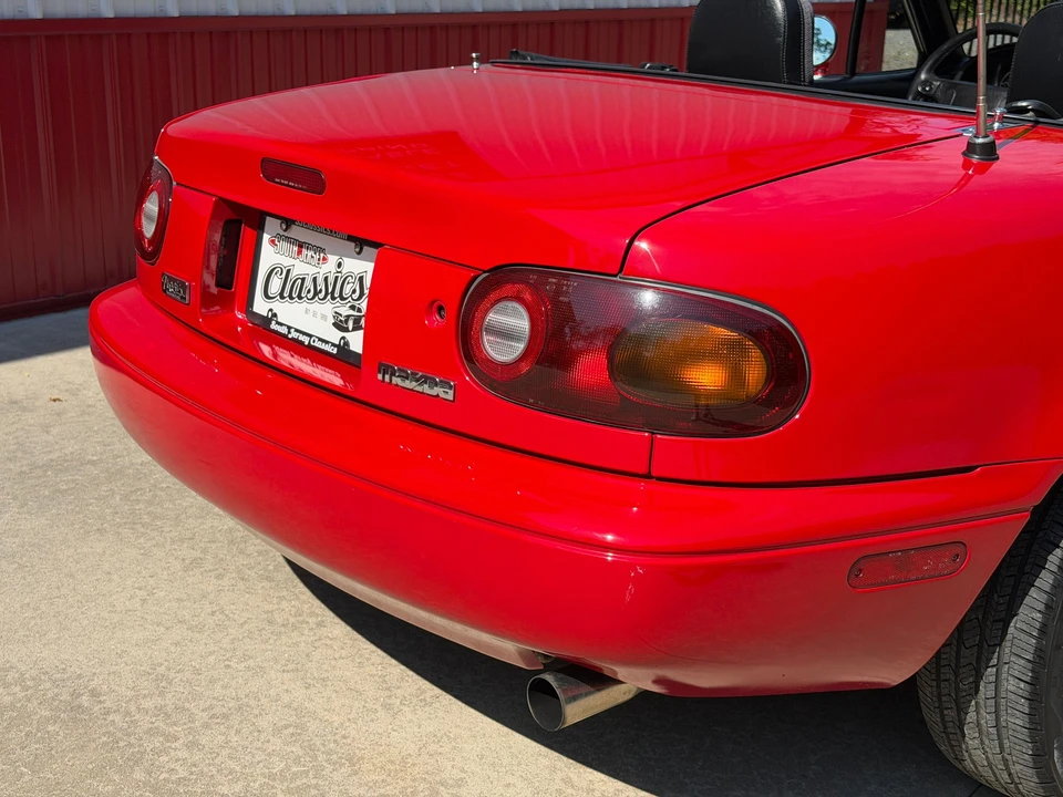 1992 Mazda NA MX-5 Miata - Image 8 of 31