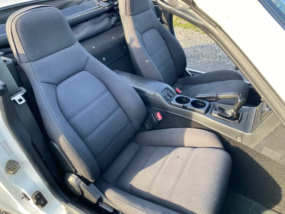 1992 Mazda NA MX-5 Miata - Image 5 of 14