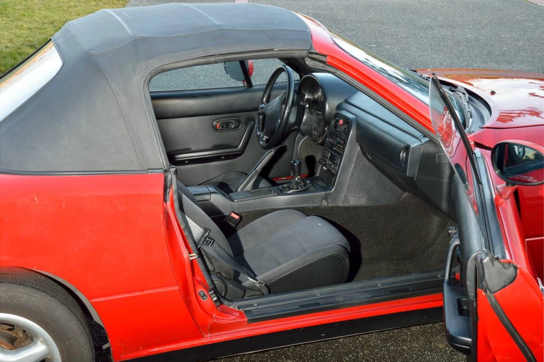 1992 Mazda NA MX-5 Miata - Image 4 of 7