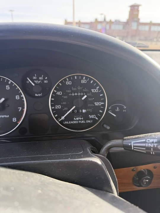 1992 Mazda NA MX-5 Miata - Image 8 of 12